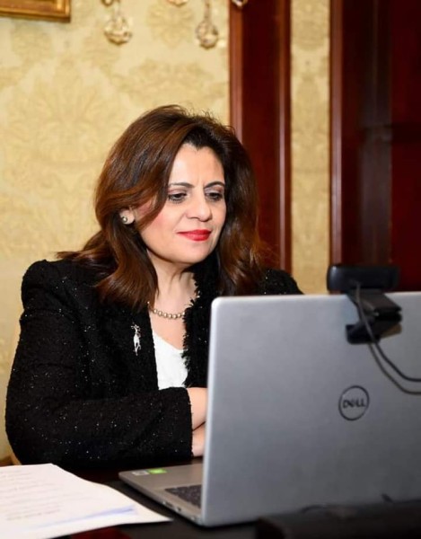 وزيرة الهجرة تدعو الطلاب المصريين بالسودان إلى ملء استمارة التسجيل الإلكترونية لمتابعتهم