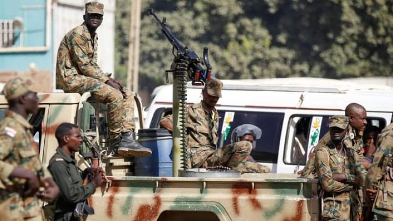 السودان.. الجيش يعلن بدء نزول الشرطة تدريجياً إلى الشوارع