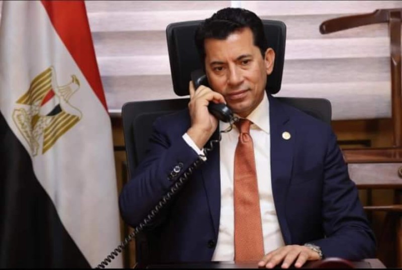 وزير الرياضة يتواصل مع سفير مصر بتونس للاطمئنان على بعثات المنتخب الوطني لرفع الأثقال