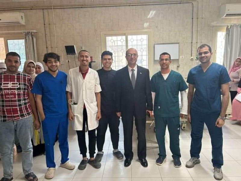المنشاوي يزور مستشفى أسيوط الجديدة 
