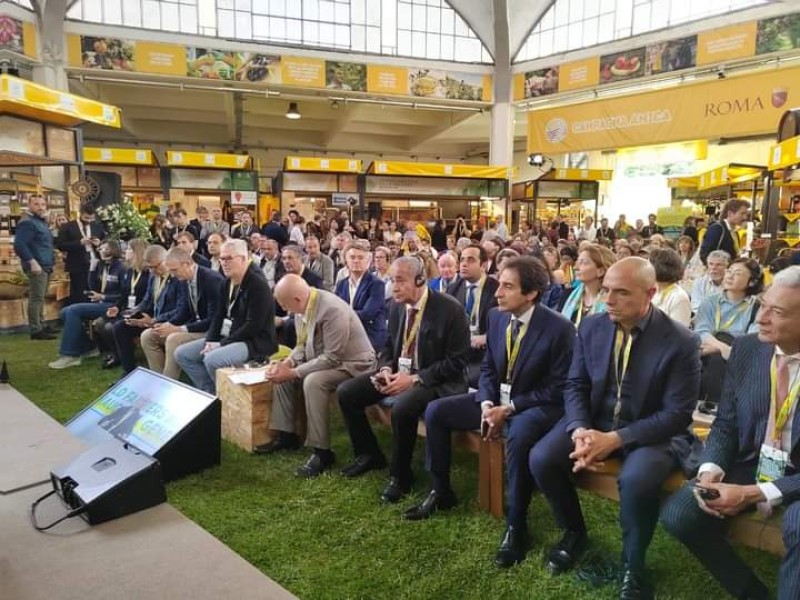 وزير التموين يشارك في إجتماع الجمعية العمومية للتحالف العالمى لأسواق المزارعين