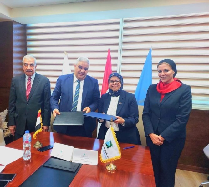 جامعة برج العرب التكنولوجية توقع بروتوكول تعاون مع شركة فاركو لصناعات الدوائية
