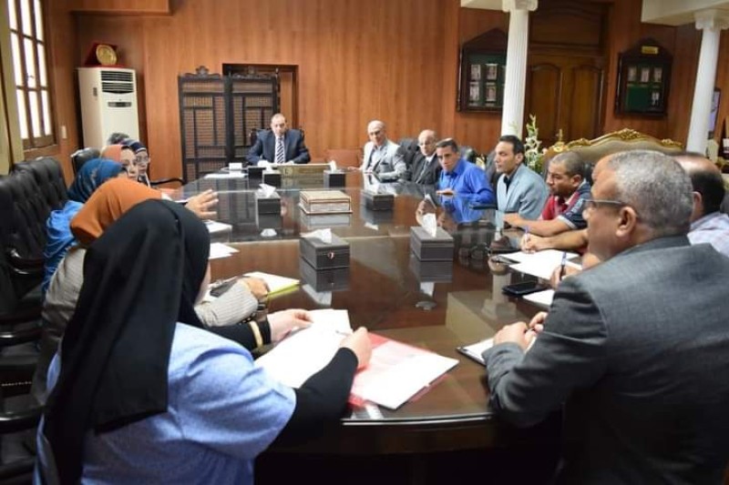 رئيس جامعة بني سويف يترأس اجتماعي ” المنشآت” و ”أعضاء هيئة التدريس”