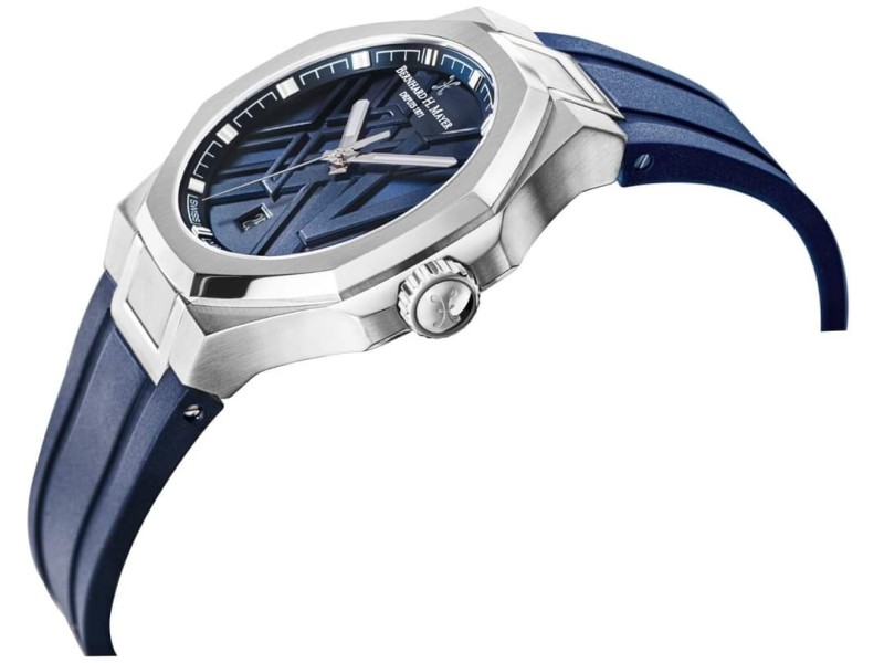 كيونت تطلق ساعة ذات اصدار محدود من العلامة التجارية Bernhard H. Mayer