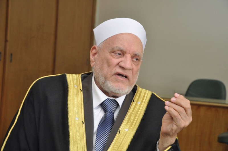 عاجل .. حقيقة وفاة الشيخ أحمد عمر هاشم 