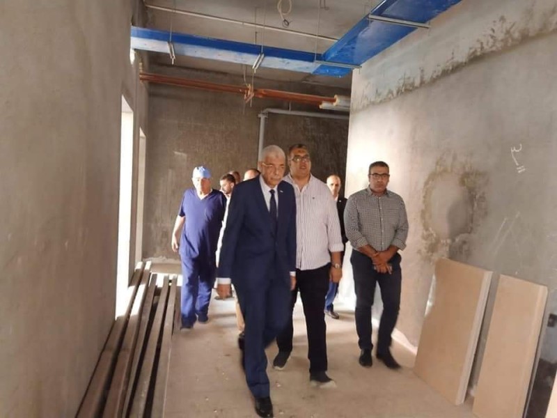 رئيس جامعة المنوفية يتابع أعمال تعلية مبني مستشفي الطوارئ بمستشفيات الجامعة