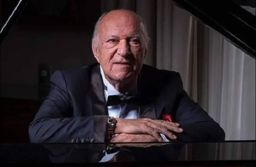 الموسيقار عمر خيرت يعتذر عن حفلاته القادمة بسبب ظروف صحية ويطمئن جمهوره على حالته