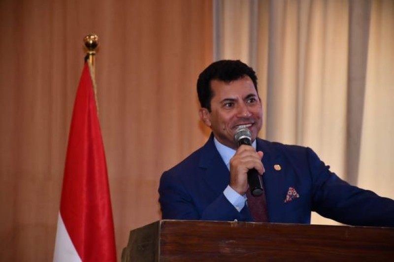 وزير الشباب والرياضة يشهد حفل تكريم الفائزين في مسابقة العهد