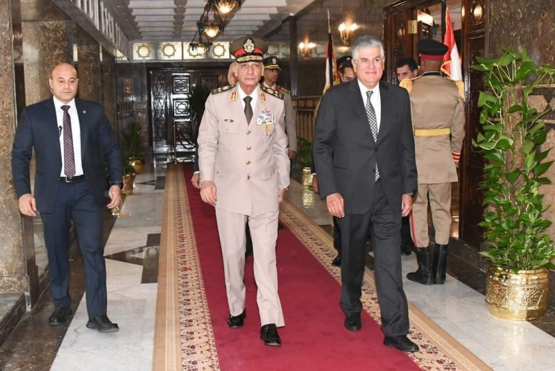 الرئيس السيسي ينيب وزير الدفاع للمشاركة فى إحياء الذكرى السنوية لرحيل الزعيم جمال عبد الناصر