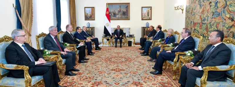 الرئيس السيسي يثمن مسيرة التعاون الثنائي والمشروعات التنموية بين مصر وروسيا