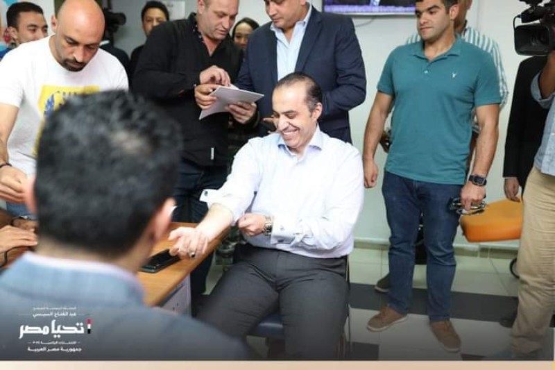الحملة الرسمية للمرشح عبد الفتاح السيسي تشارك في التبرع بالدم دعماً للشعب الفلسطيني الشقيق