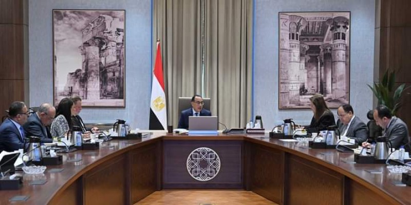 رئيس الوزراء يشهد توقيع اتفاقية بشأن دراسة إنشاء ”مجمع صناعة السيارات المشترك بالمنطقة الصناعية بشرق بورسعيد”