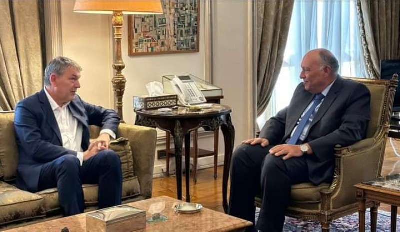 وزير الخارجية يلتقي المفوض العام لوكالة الأونروا في القاهرة