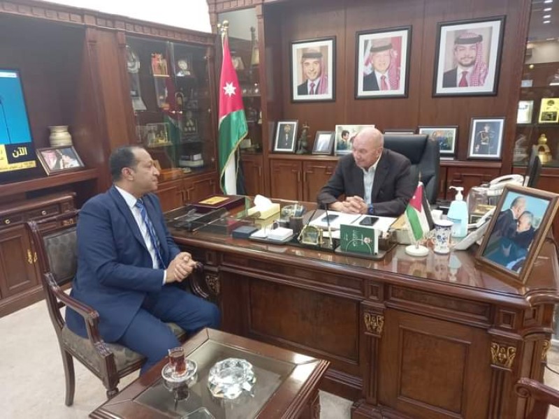 مصر والأردن يعملان بقوة لمنع اتساع رقعة الحرب على قطاع غزة