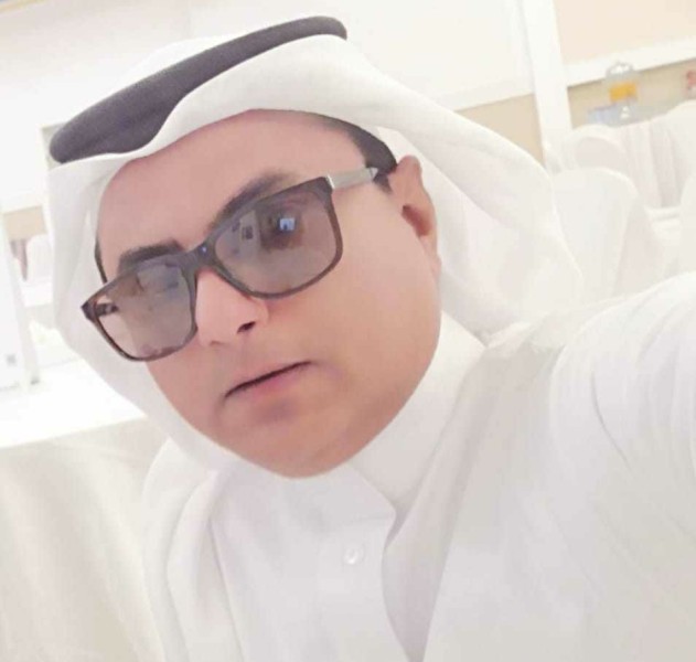 السعودي محمد عبد الرحمن عبد الله يصنع السعادة بجبرهِ لخواطر الكثيرين