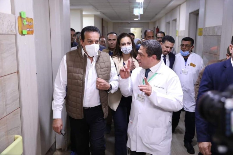 وزير الصحة يتفقد مستشفى كوم حمادة التخصصي ويوجه بمتابعة معدلات الولادة القيصرية 