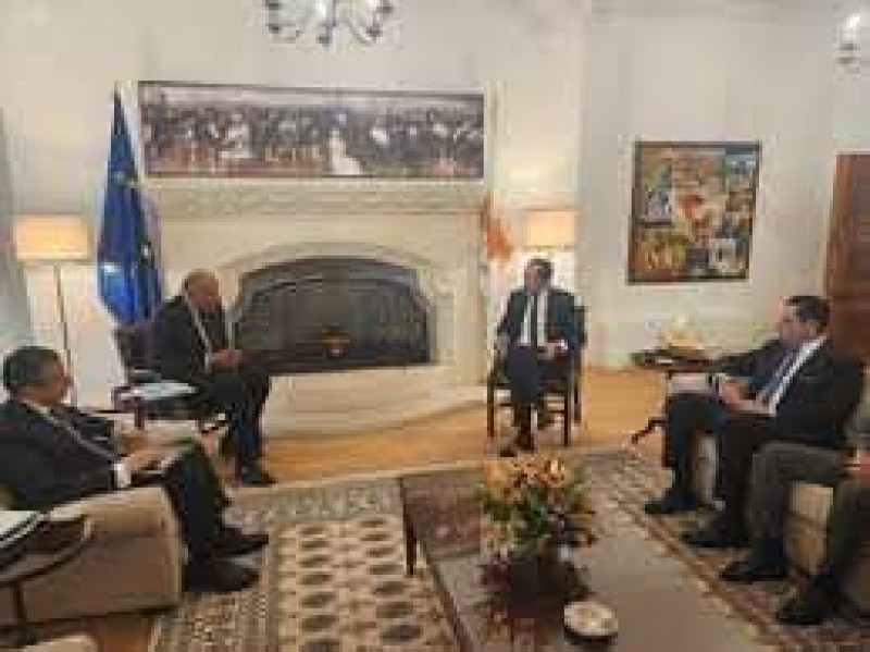 الرئيس القبرصي يستقبل وزير الخارجية في مستهل زيارته إلى نيقوسيا