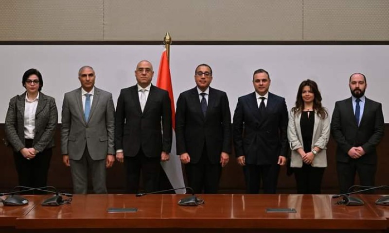 رئيس الوزراء يشهد توقيع عقد تخصيص قطعة أرض بحدائق الأندلس بالقاهرة الجديدة لإقامة نشاط عمراني