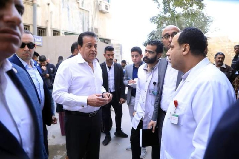 وزير الصحة يتفقد عدد من المستشفيات بمحافظتي القاهرة والشرقية