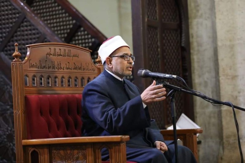 رئيس جامعة الأزهر: ليس هناك شهر ذكر في القرآن باسمه إلا شهر رمضان