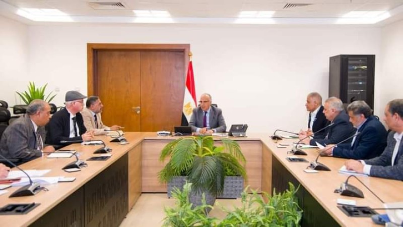 وزير الري يتابع موقف مشروعات الموارد المائية والري في سيناء