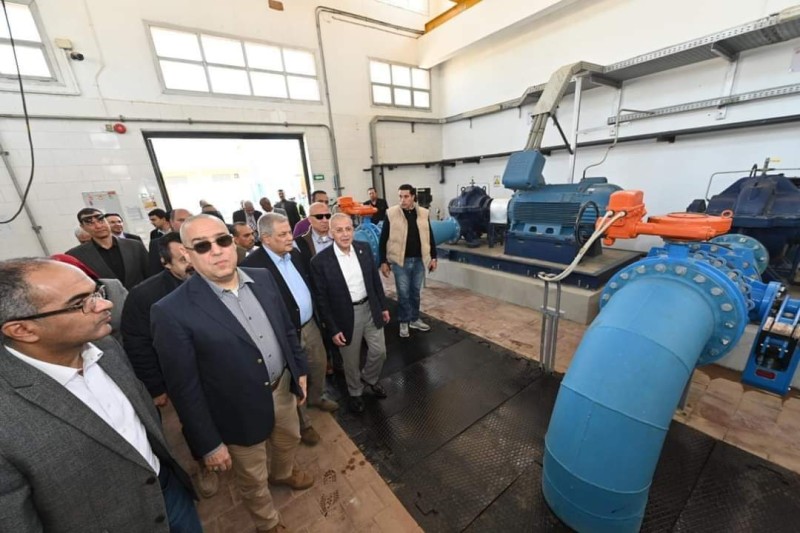 وزير الإسكان يتفقد محطة مياه سرياقوس بمحافظة القليوبية