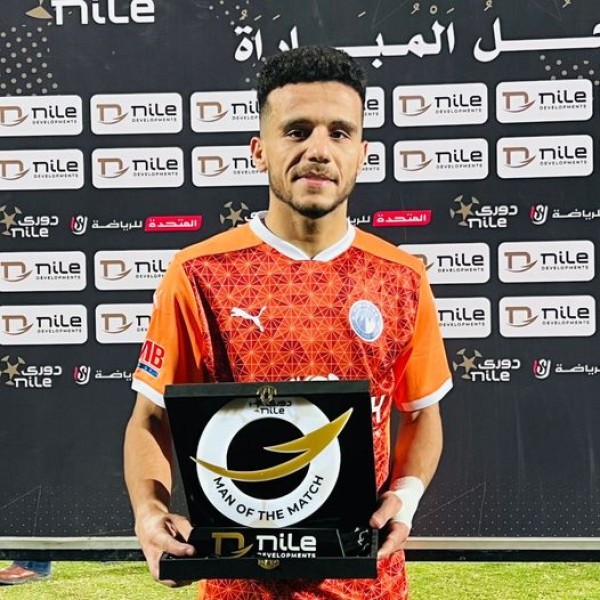 مصطفى فتحي أفضل لاعب في مباراة الجونة وبيراميدز
