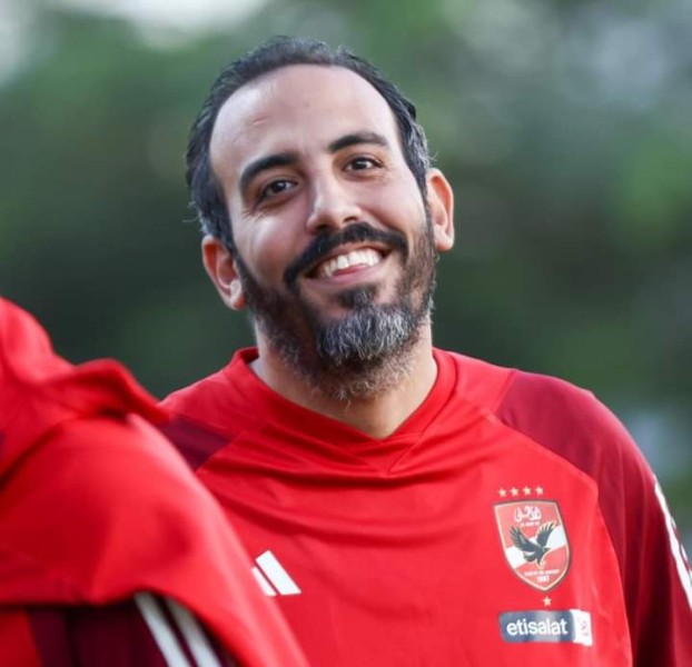 أحمد جاب طبيب الفريق الأول لكرة القدم بالنادي الأهلي