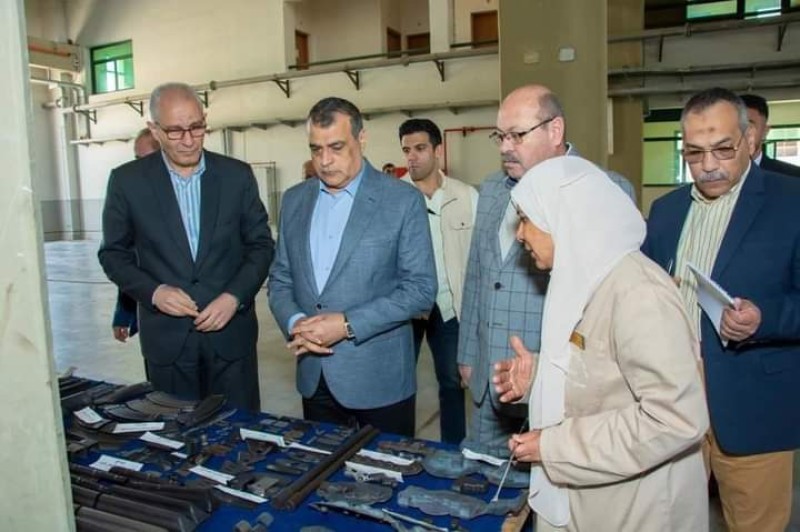 وزير  الإنتاج الحربي في زيارة مفاجئة لشركة ”أبو زعبل للصناعات المتخصصة”