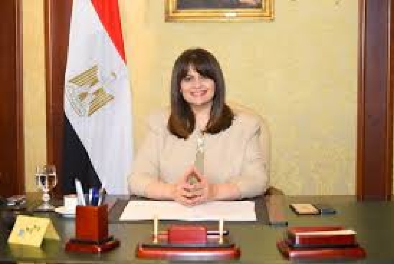 وزيرة الهجرة تهنئ المصريين بالخارج بالذكرى الـ 42 لتحرير سيناء