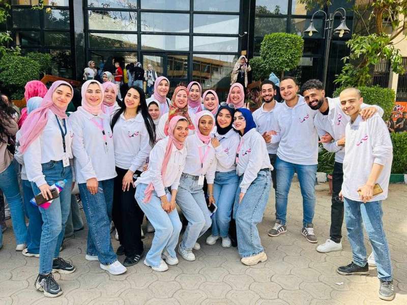 ضمّة حملة إجتماعية يطلقها طلاب اعلام جامعة القاهرة لتوعية المجتمع بمفهوم الاحتضان والكفالة