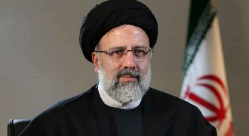 وزير الداخلية الإيراني يكشف ما حدث لطائرة الرئيس؟