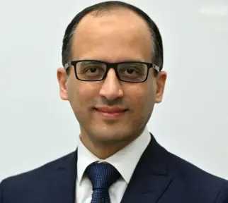 متحدث الحكومة: استمرار العمل عن بُعد للموظفين وعودة مواعيد الغلق لطبيعتها