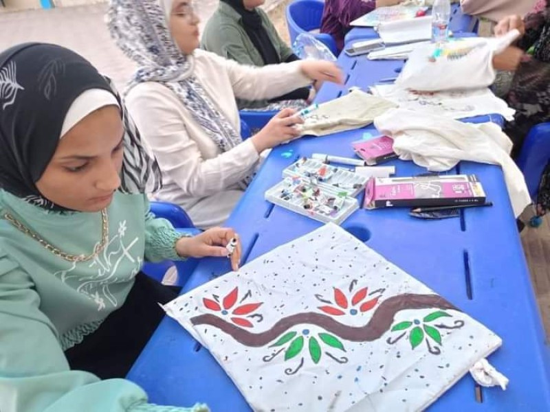 الشرقية : ورشه عمل لعضوات نادي الفتاه والمرأة بمركز التنمية الشبابية بالعاشر من رمضان