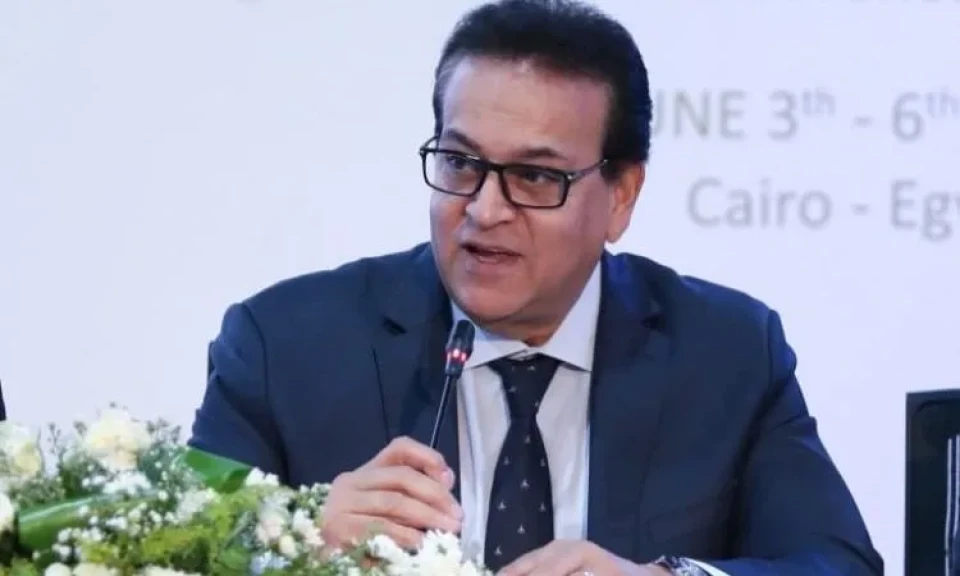 وزير الصحة يتابع تقديم الخدمات لمصابي حادث مروري على طريق ”القاهرة -... وزير الصحة يتابع تقديم الخدمات لمصابي حادث مروري على طريق ”القاهرة - السويس”