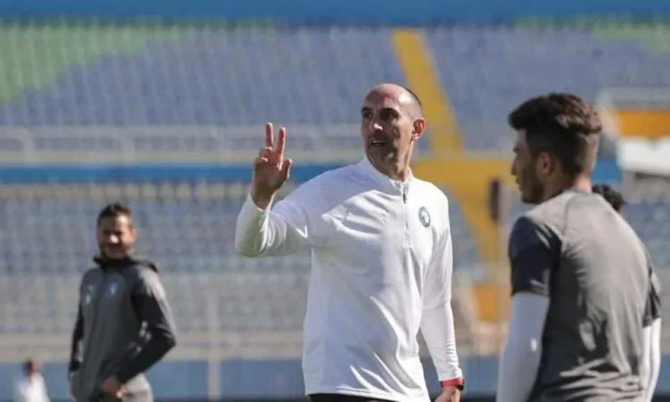 الكرواتي كرونسلاف يورتشيتش يعلن تشكيل بيراميدز في مواجهة الاتحاد السكندري