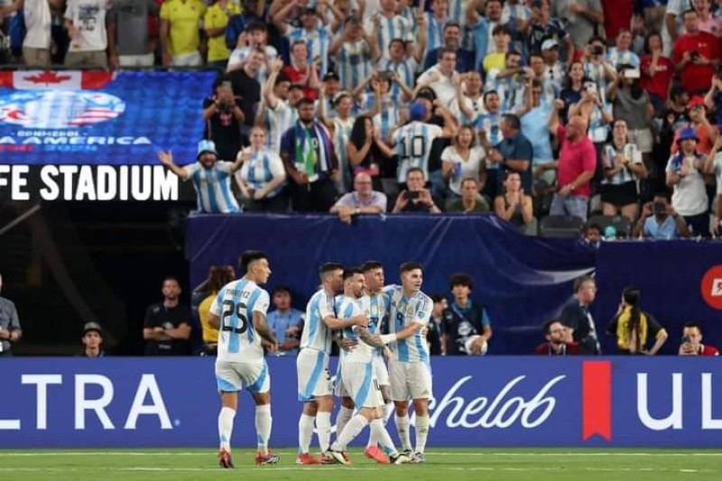 المنتخب الأرجنتيني إلى نهائي كوبا أمريكا بعد الفوز على كندا بثنائية نظيفة