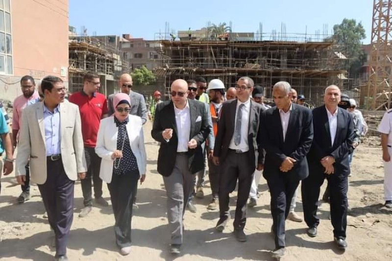 محافظ بني سويف يتفقد الموقف التنفيذي لمشروع تطوير مستشفى ناصر العام