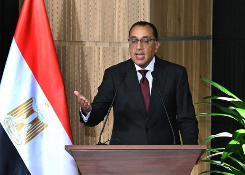 رئيس الوزراء يجيب عن أسئلة الصحفيين حول عدد من الأمور والقضايا التي تشغل الرأي العام المصري