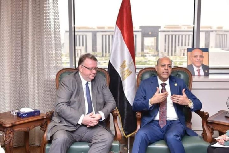 وزير العمل يلتقى مدير مكتب منظمة العمل الدولية بالقاهرة لبحث الملفات المُشتركة