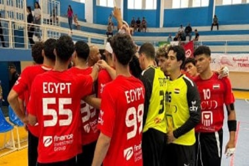 المنتخب الوطني لكرة اليد للشباب يتوج ببطولة أفريقيا بفوزه على نظيره التونسي في المباراة النهائية