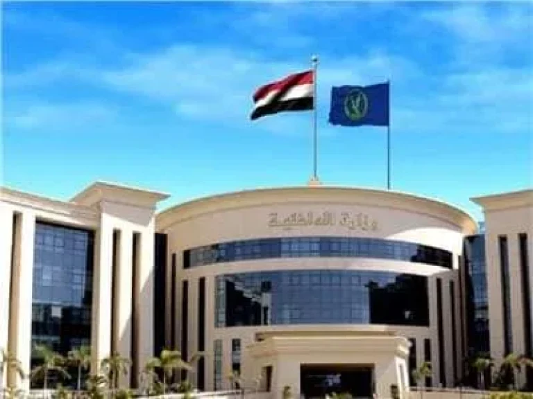 مصدر أمني لـ(أ ش أ): حركة الشرطة استهدفت توظيف القدرات والخبرات لمواصلة تطوير ركائز الآداء الأمني