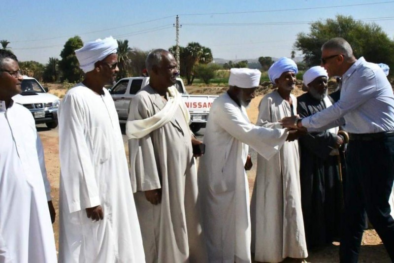 محافظ أسوان يتفقد مجمع الخدمات الصناعية بقرية الكوبانية