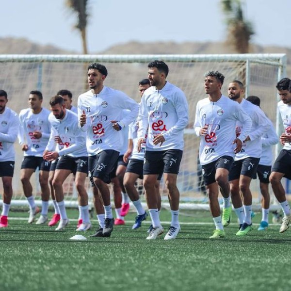 منتخب مصر بالأحمر و كاب فيردي بالأزرق بالتصفيات المؤهلة لكأس الأمم