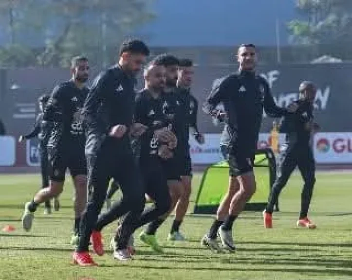 الاهلى يختتم تدريباته استعدادًا للسفر إلى جنوب إفريقيا