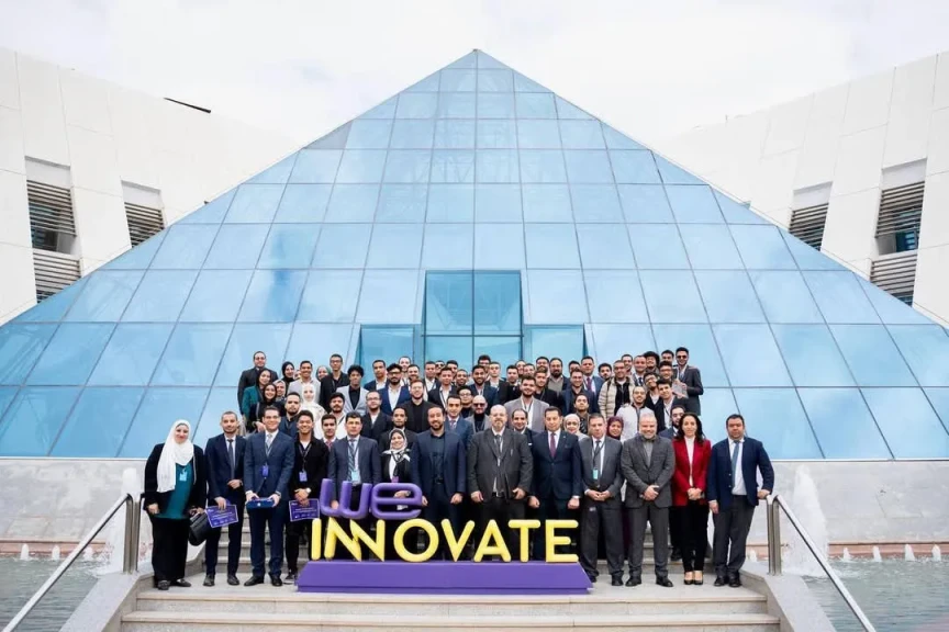 ”المصرية للاتصالات” و”الجهاز القومي لتنظيم الاتصالات” يحتفلان بخريجي أكاديمية ”نحن نبتكر WE INNOVATE”