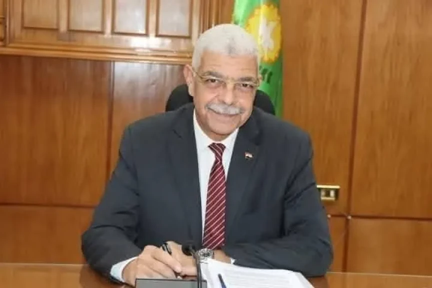 رئيس جامعة المنوفية يهنئ رئيس الجمهورية وعمال مصر بعيد العمال