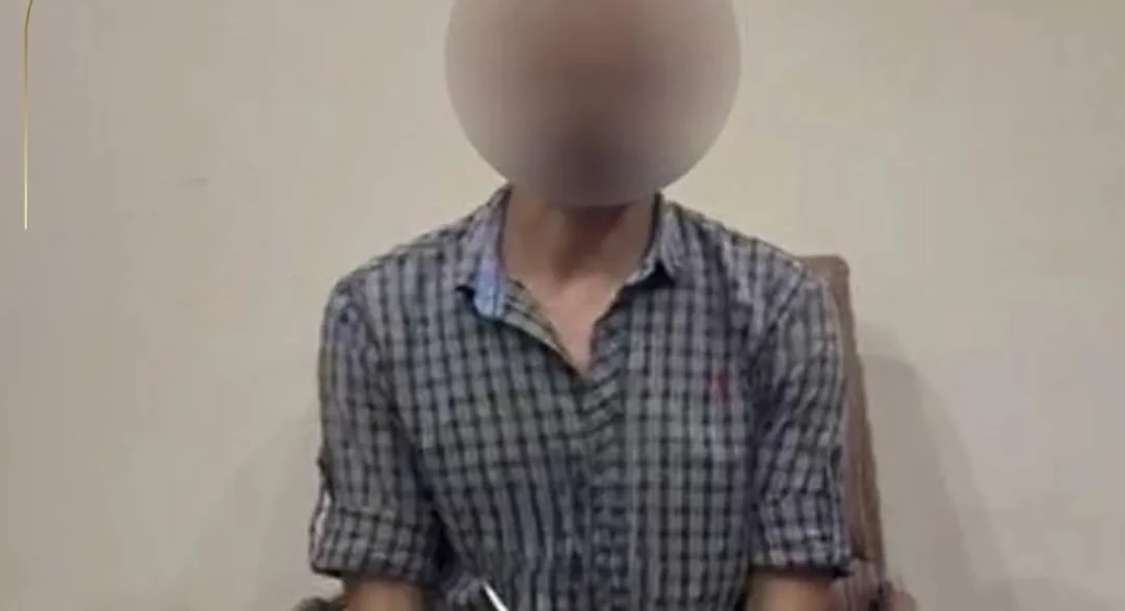 الداخلية:ضبط أحد الأشخاص لقيامه بإشعال سيارة بالقاهرة