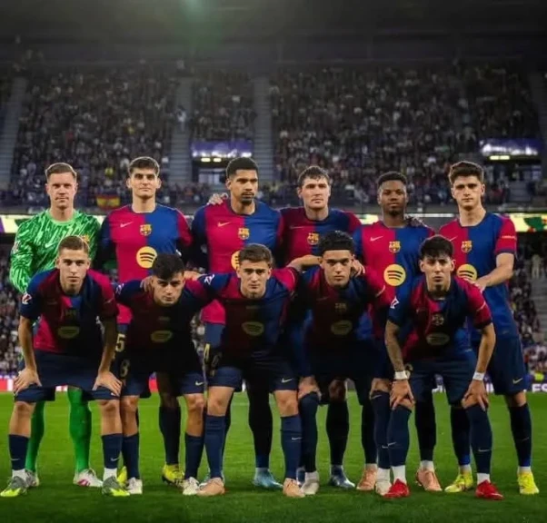 برشلونة ينتزع فوزًا صعبًا أمام بلد الوليد ويعزز صدارته لـ الليجا