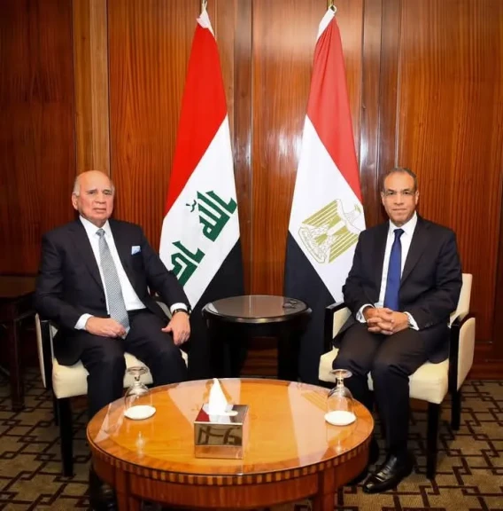 وزير الخارجية والهجرة يستقبل نائب رئيس الوزراء ووزير خارجية جمهورية العراق